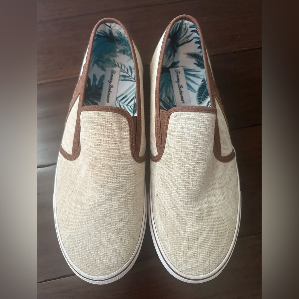 Tommy Bahama mens slip on shoes